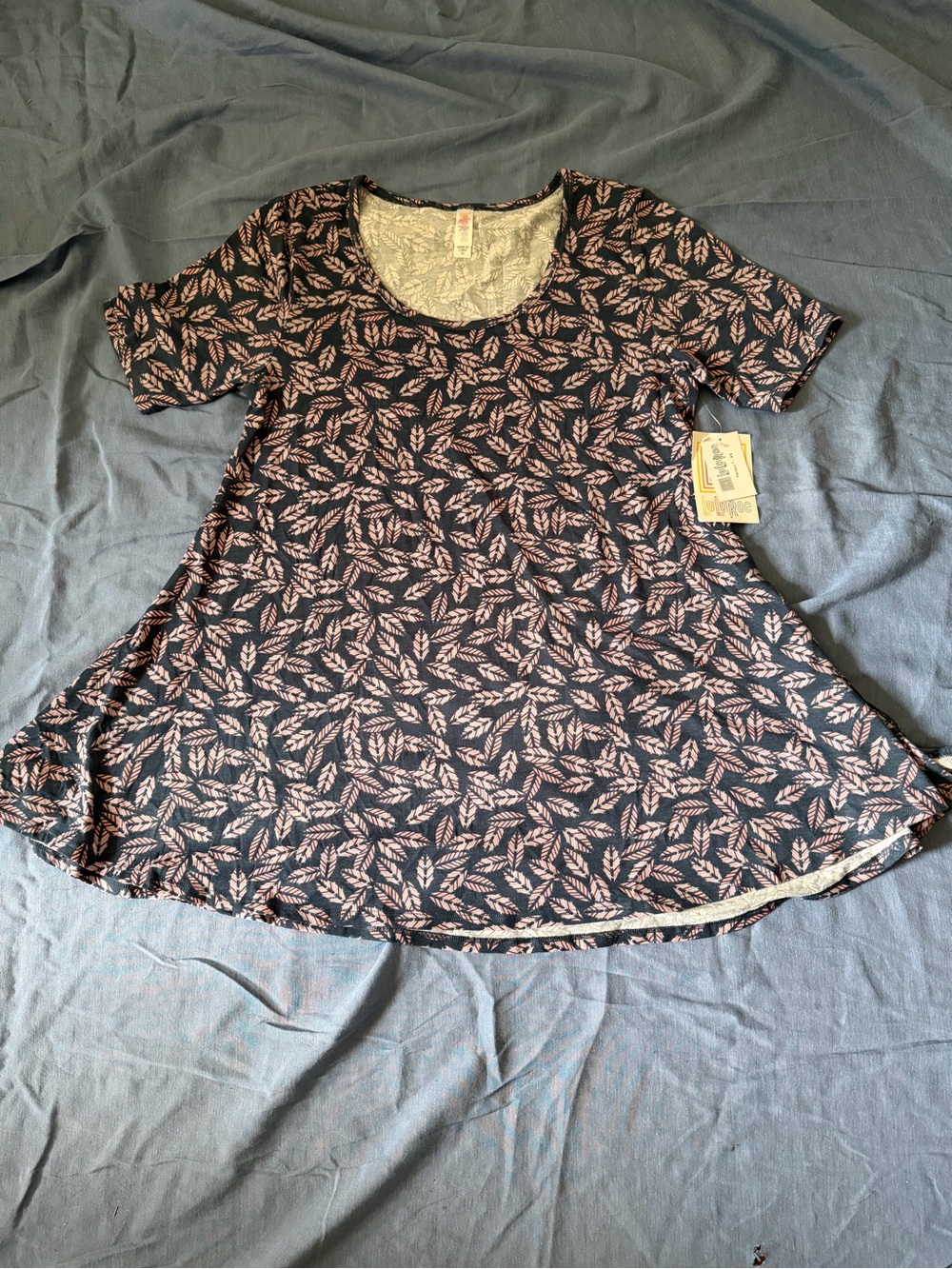 LuLaRoe Navy Blue Scoop Neck Tunic with Pink Leaf Print